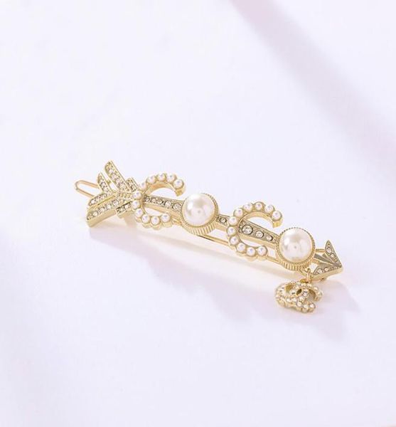 

classic designer pearl crystal letter hair clips headband jewelry fashion women accessories1038264, Golden;silver