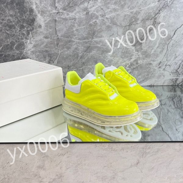

luxury fashion men and womens arrow hiking shoes couple walking sports mens brand-name sneakers ladies non-slip soles skate shoes, Black