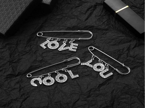

2021 korean letter brooch fashion trend metal simple rhinestone pendant tassel pin female fast delivery4141311, Gray