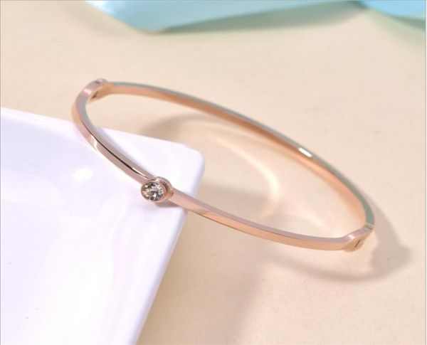 

2021 women bracelet luxury mens jewellery bangles gold design titanium steel wedding party white single diamond fashion toggle cla2990904, Black