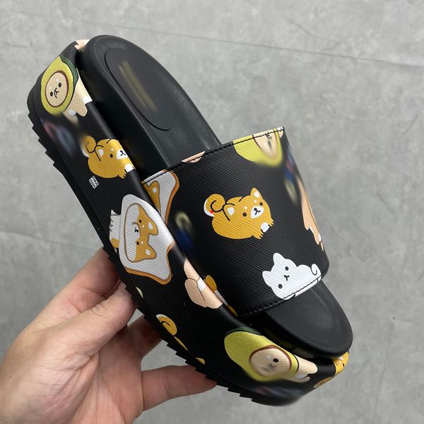 

2023 fashion designer slippers comfort slipper women sandals shoes platform slides calfskin sandal fashion rubber bottom slides summer beach, Black