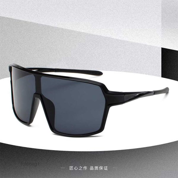 

2023 new sunglasses men's and women's polarized sunglasses fashion anti uv outdoor sports riding 2 uek7, White;black