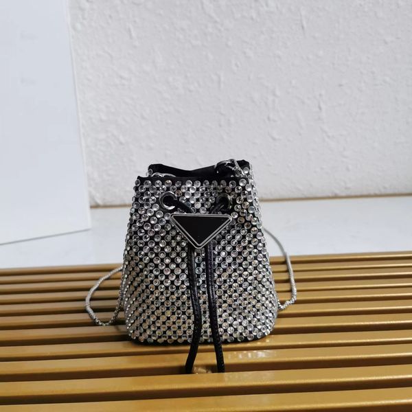 

2023 design new luxury original single necklace crystal shoulder crossbody bag triangle mini charm shining handbag