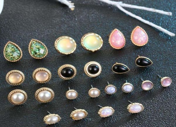 

new fashion the oval shape stud earrings 12 pairs in set with card bulk earring round square fashion earring for women girls8222944, Golden;silver