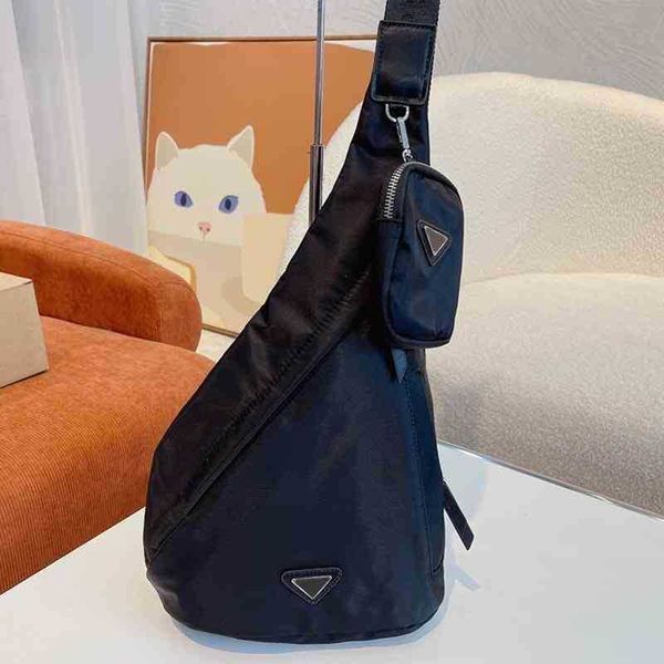 

pbag triangle evening bags waist chest bags designer men handbag shoulder chest purse leather luxury brand male fanny packs 220402