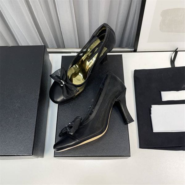 

fashion dress shoes 2023 channel women's leather high heel letter logo business work travel leisure flat shoes 09-08, Black