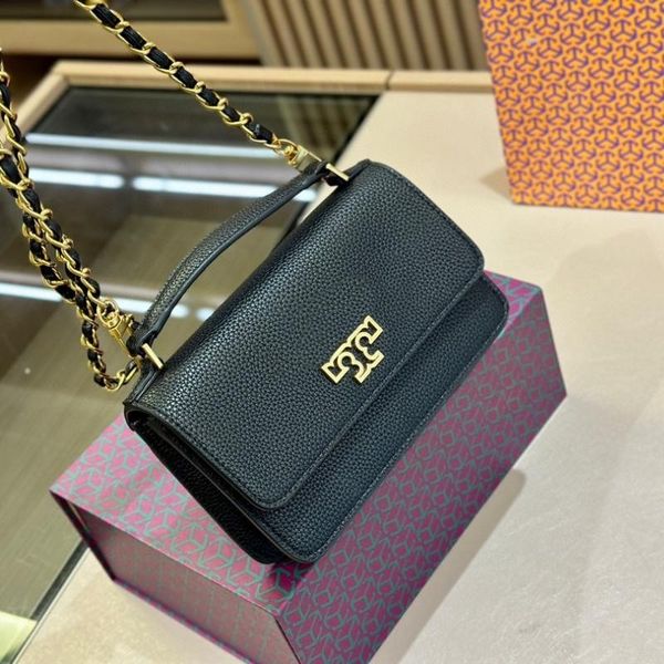 

leather handbag designer chain bag women's luxury bag hold classic girl crossbody bag clasp luxury handle underarm bag banquet baguette