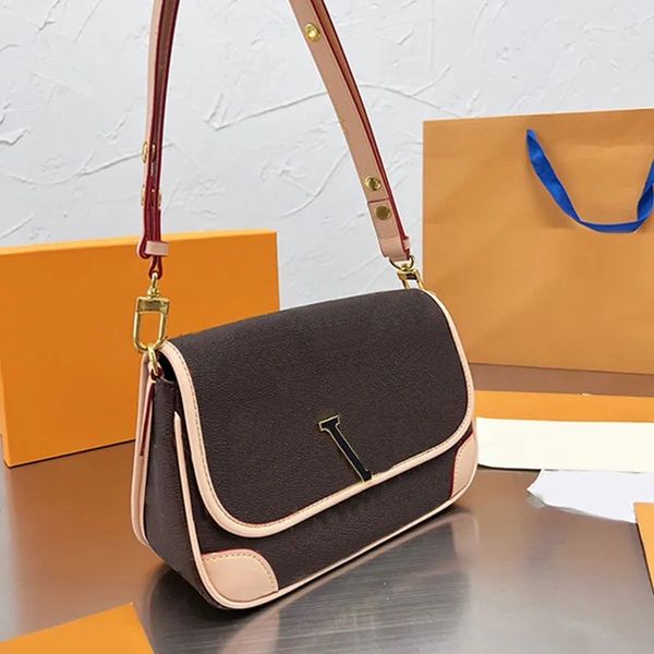 

clutch bags underarm shoulder bag hobos women woven tote handbag purse plain axillary messenger bag metal letter underarm wallets detachable