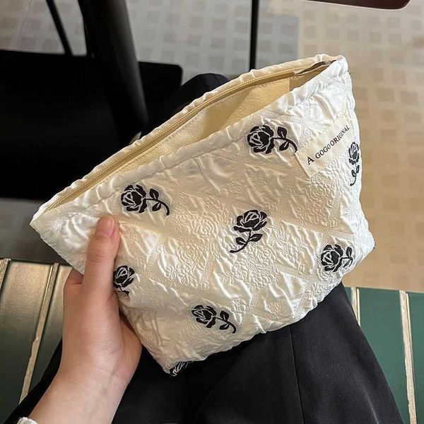 

makeup bag for women portable small size 2023 new super and advanced sense organizing storage bag travel and washing bag