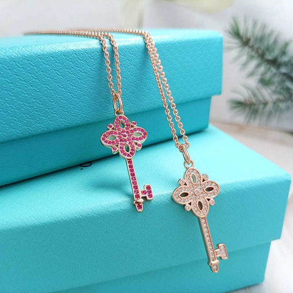 

high-quality tiffayktok funi sterling silver s925 full diamond four leaf rose gold key pendant women's fashion personality necklace, Golden;silver