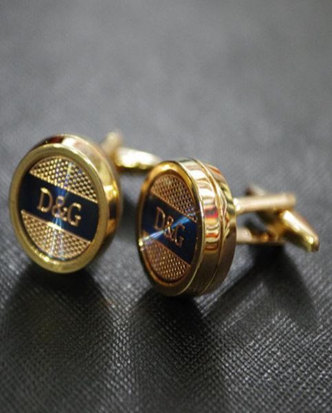 

high qualiry new rose gold cufflinks men cufflink for men shirt accessory 2 pcs one lot 3828553, Silver;golden