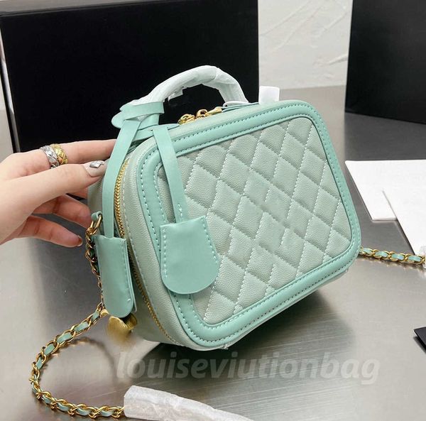 

bag designers bags luxury channel bag women bags handbags cosmetic single shoulder bag fashionable style womens bags boutique small square b