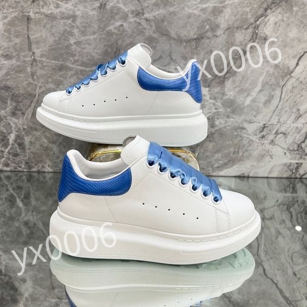 

2023 new luxurys designers shoes white black men women fashion retro trainers outdoor sports sneakers hiking shoes