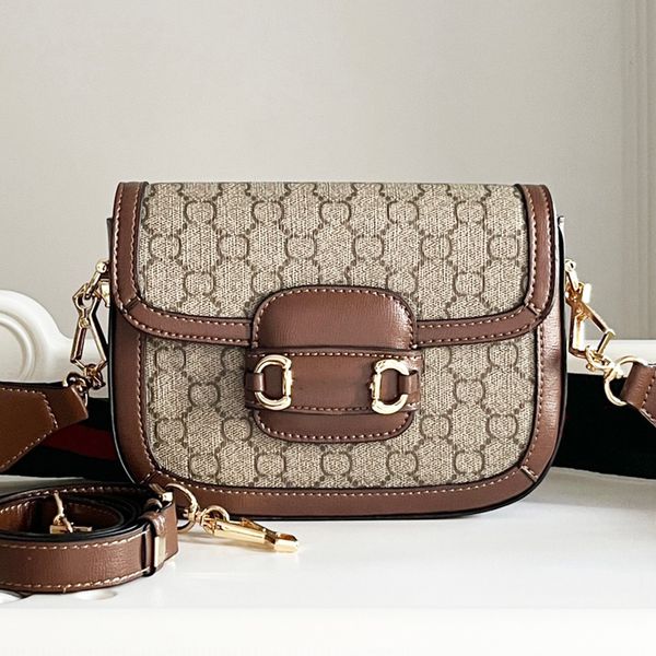 

handbag saddles bag with strap designer bag backpacks tote wallet magnetic metal pendant purses shoulder bags womens crossbody handbags 08