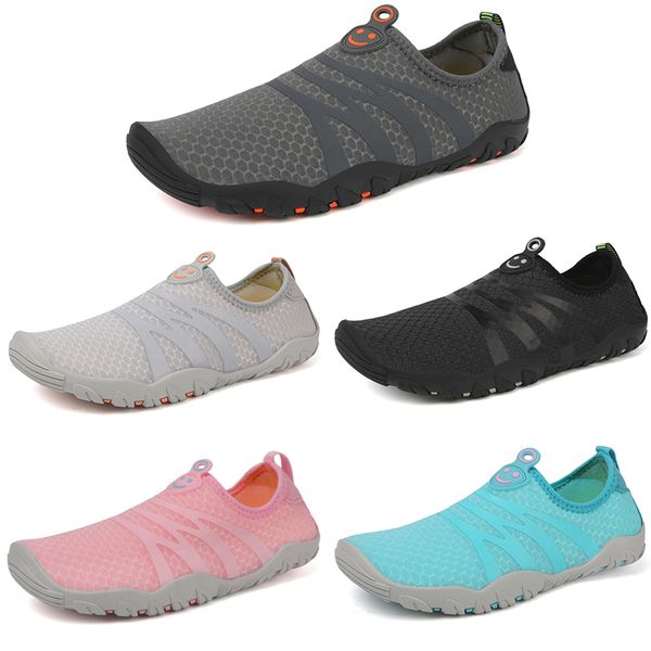 

2023 anti-slip mesh wear resistant beach casual shoes men woman black gray blue pink men trainers outdoor sneakers