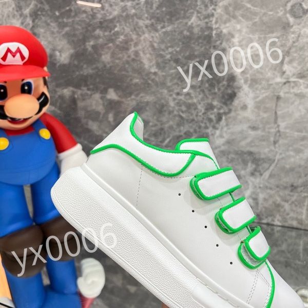 

2023 new luxurys designer flat sneaker trainer casual shoes denim canvas leather white fashion platform mens womens sneakers size 35-46, Black