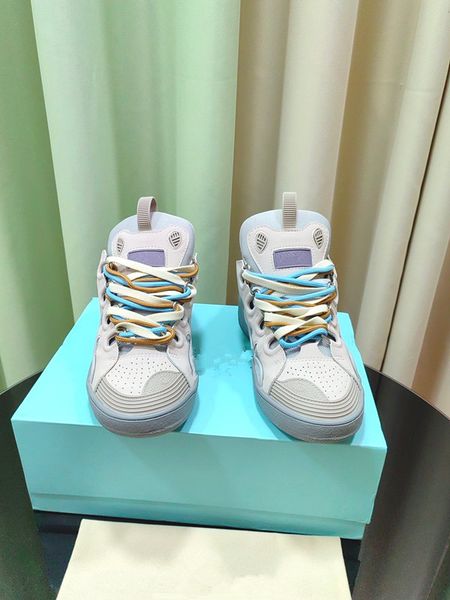 

2023 new men women casual shoes italy triple black gold multi color suede floral purple reflective height reaction designer 0623