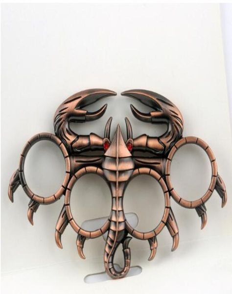 

fashion alloy knuckles practical portable iron fist multi functional self defense ring finger tiger2011162, Slivery;golden
