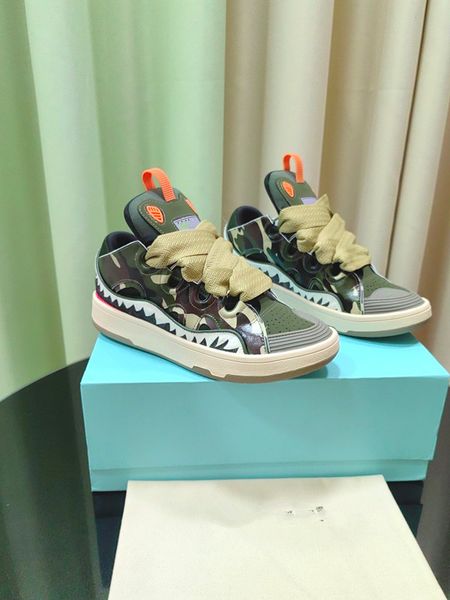 

luxury designer shoes mens womens cartoons casual shoe bee ace genuine leather tiger snake embroidery stripes classic 0623, Black