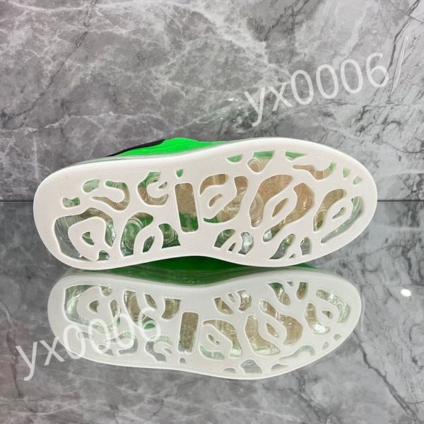 

new luxurys fashion men and womens arrow hiking shoes couple walking sports mens brand-name sneakers ladies non-slip soles skate shoes, Black
