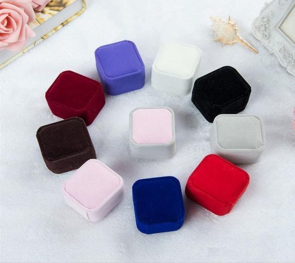 

2017 new fashion 10 color square velvet jewelry box red gadget box necklace ring earrings box j0156147143, Black;white