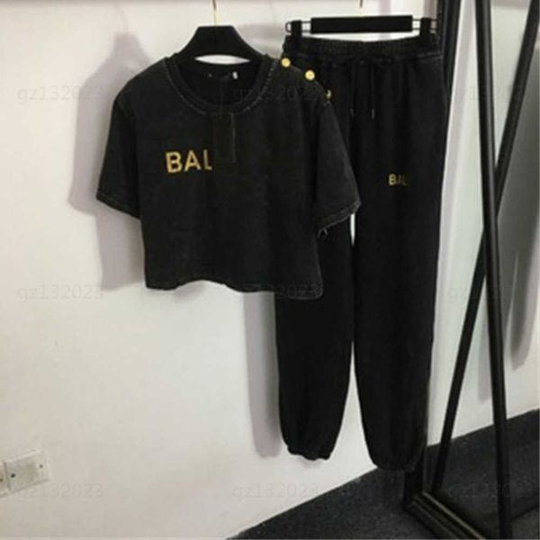 

designer tracksuit womens two piece set b letter shoulder button gold letters round neck short sleeve tshirt casual pants women tracksuits 0, Gray