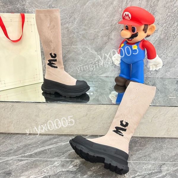

2023 luxurys designer the four seasons mens womens casual shoes women men designers fashion sneakers leather made upper, Black
