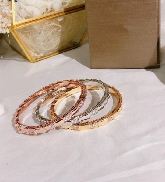 

fashion lady women brass 18k gold plated full diamond and smooth spaced diamond shape narrow bracelets bangle4509544, Black