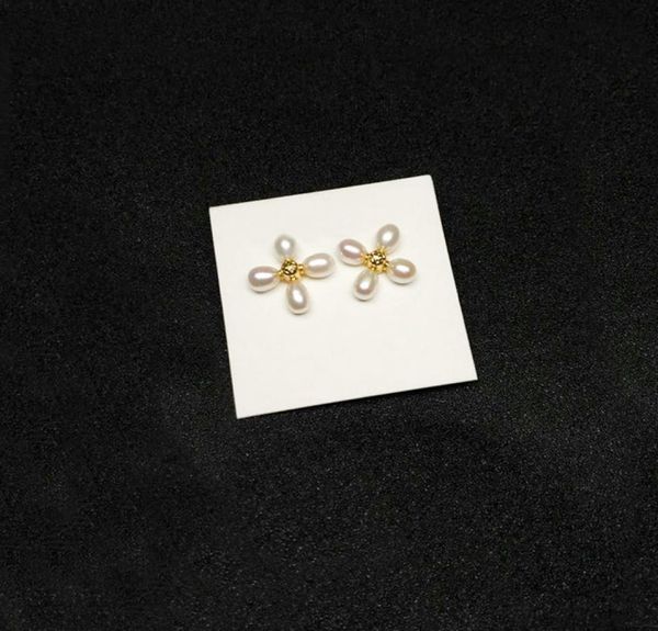 

real gold plated pearl flowers stud earrings brand letter earrings gift8024064, Golden;silver
