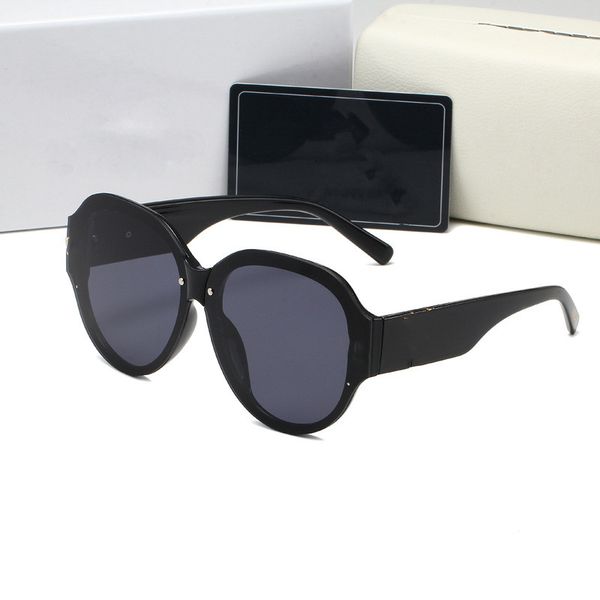 

fashion classic men sunglasses designer sunglasses for women optional quality polarized uv400 protection lenses no box sun glasses v 1013, White;black