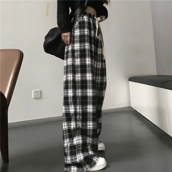 

women's pants capris black and white plaid pants oversize women casual loose wide leg trousers ins retro teen straight trousers hiphop, Black;white
