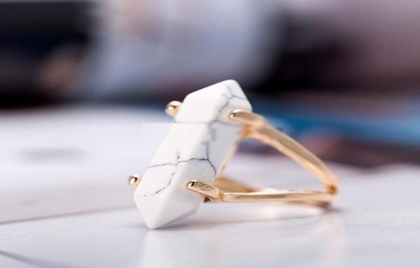 

bullet shape hexagonal prism rings natural stone crystal quartz healing point chakra stone charm gold plated ring for women1385549, Golden;silver