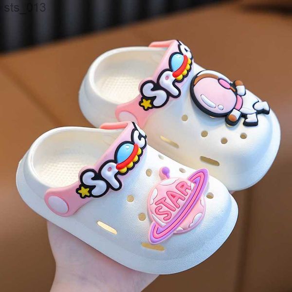 

five colors round head slippers kids summer cartoon cave hole sandals 2023 garden beach slippers non-slip soft shoes l230518, Black;grey