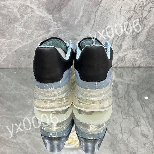 

2023 new luxury fashion men and womens arrow hiking shoes couple walking sports mens brand-name sneakers ladies non-slip soles skate shoe, Black