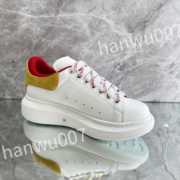 

2023 new luxurys quality designer sneakers calfskin casual shoe fashion reflective shoes men women sneaker vintage trainers leather, Black