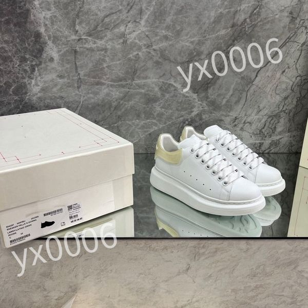 

2023 fashion men and womens arrow hiking shoes couple walking sports mens brand-name sneakers ladies non-slip soles skate shoes, Black