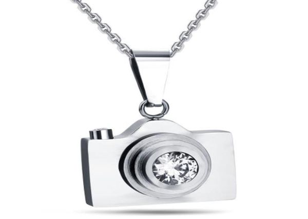 

titanium steel camera necklace retro black blue silver stainless steel camera pendant men039s women039s student jewelry3542252