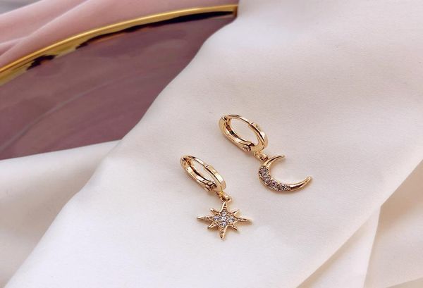 

hoop huggie 925 silver earrings temperament korean female personality moon and the stars earrings fashion simple wild trend of a9506530, Golden;silver