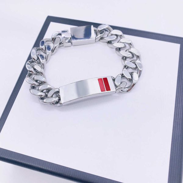 

live broadcast straight men's domineering personality classic pattern titanium steel antique vacuum plating 18k gold bracelet, Black