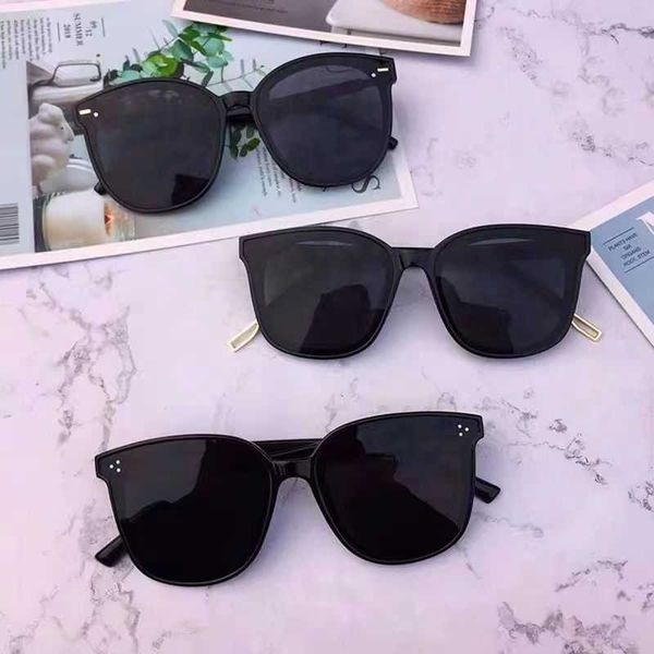 

new trend 2023 korean sunglasses celebrity website trendy men and women's universal bouncy body round square face qi wei the same model, White;black