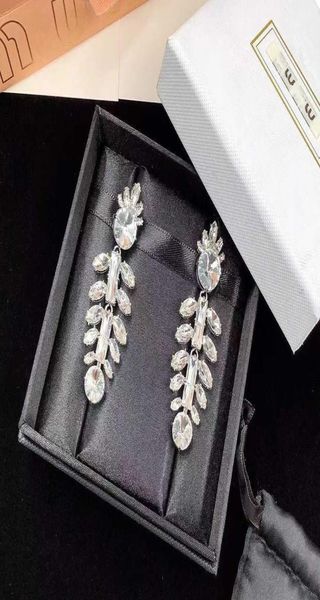 

miao family miu family new rhinestone leaf tassel earrings women039s french exaggerated long flash diamond leaf earring2408776, Golden
