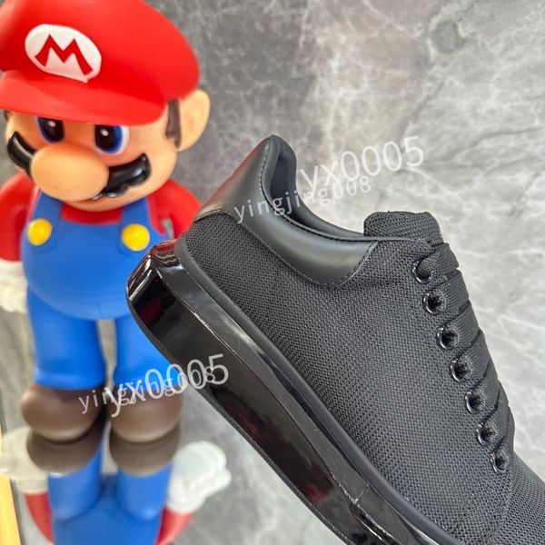 

new season mens sneaker shoe embroidery black and white leather retro-inspired sneaker design womens sneaker