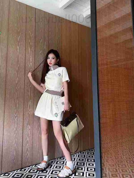 

two piece dress designer high end 2023 summer new contrast design temperament slim half skirt set 85oc, White