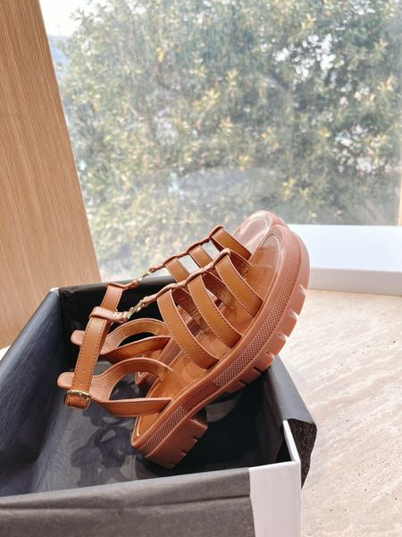 

2023 summer fashion women sandals designer triomphe gladiator sandals women luxury cowhide leather adjustable buckle strap slides slippers, Black