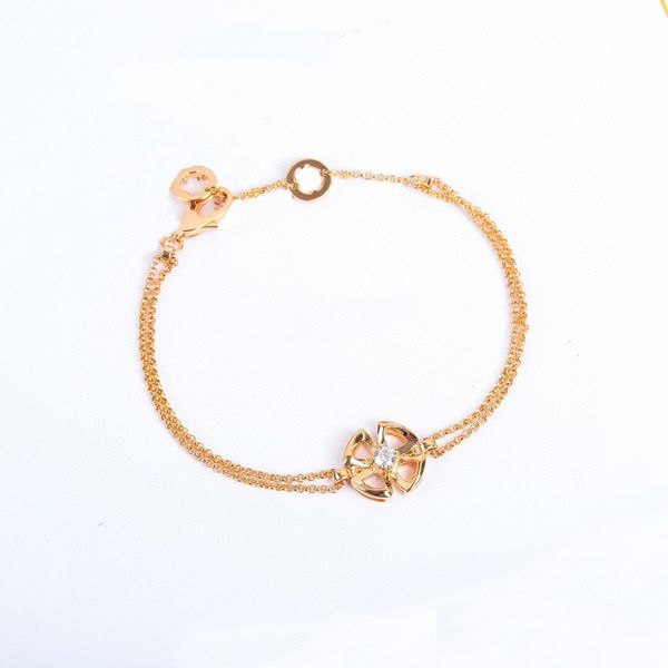 

2023 luxury quality charm bracelet with two lines design and diamond style have stamp box ps7624, Golden;silver