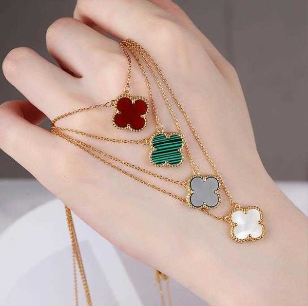 

fashion designer pendant necklaces for women elegant 4/four leaf clover locket necklace highly quality choker chains jewelry 18k plated gold, Silver