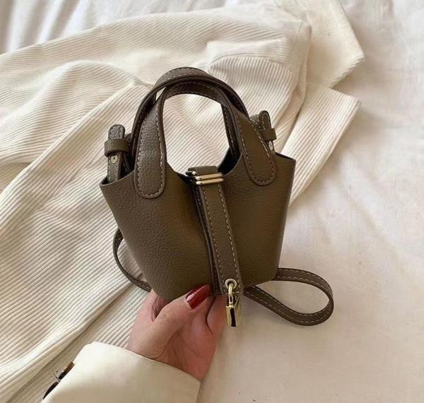 

handbag women039s tote bag shopping quality shoulder singlesided g real leather handbag gy6667427106, Black