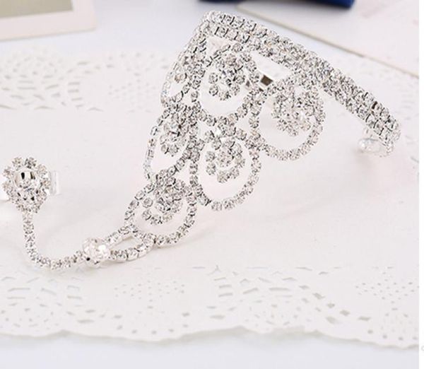 

new fashion white diamond hand chian jewelry silver chain women bride silver charm bridal accessories wedding hand bracelets weddi6826548