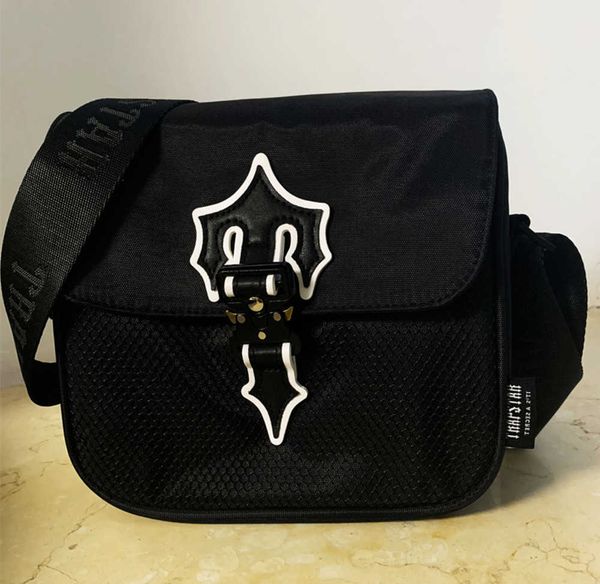 

shoulder bags trapstar bag luxury designer handbag fashion single men and women couple t letter trend wallet durable uk high tidal flow desi