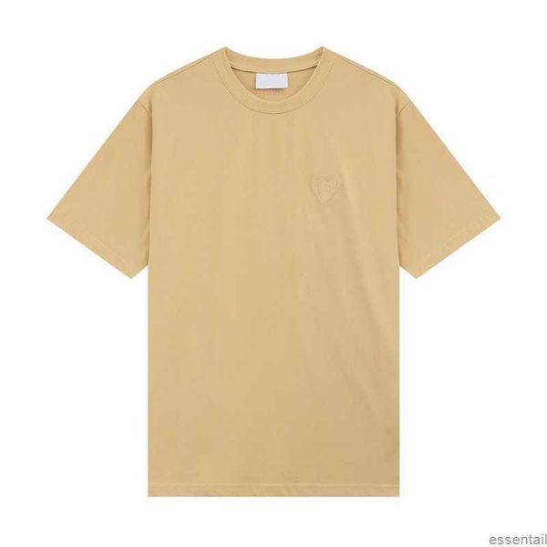 

paris fashion mens designer t shirt amis embroidered red heart round neck short sleeve t-shirt men women tees 2023 summer new fashion mej0, White;black